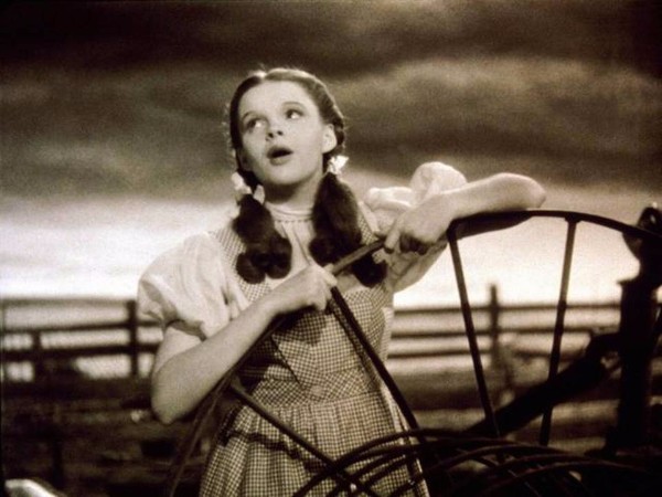 dorothysinging-96892.jpg