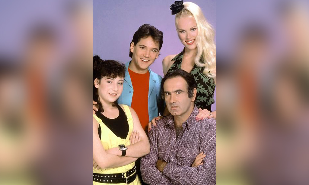 the-tortellis-spin-off-cheers