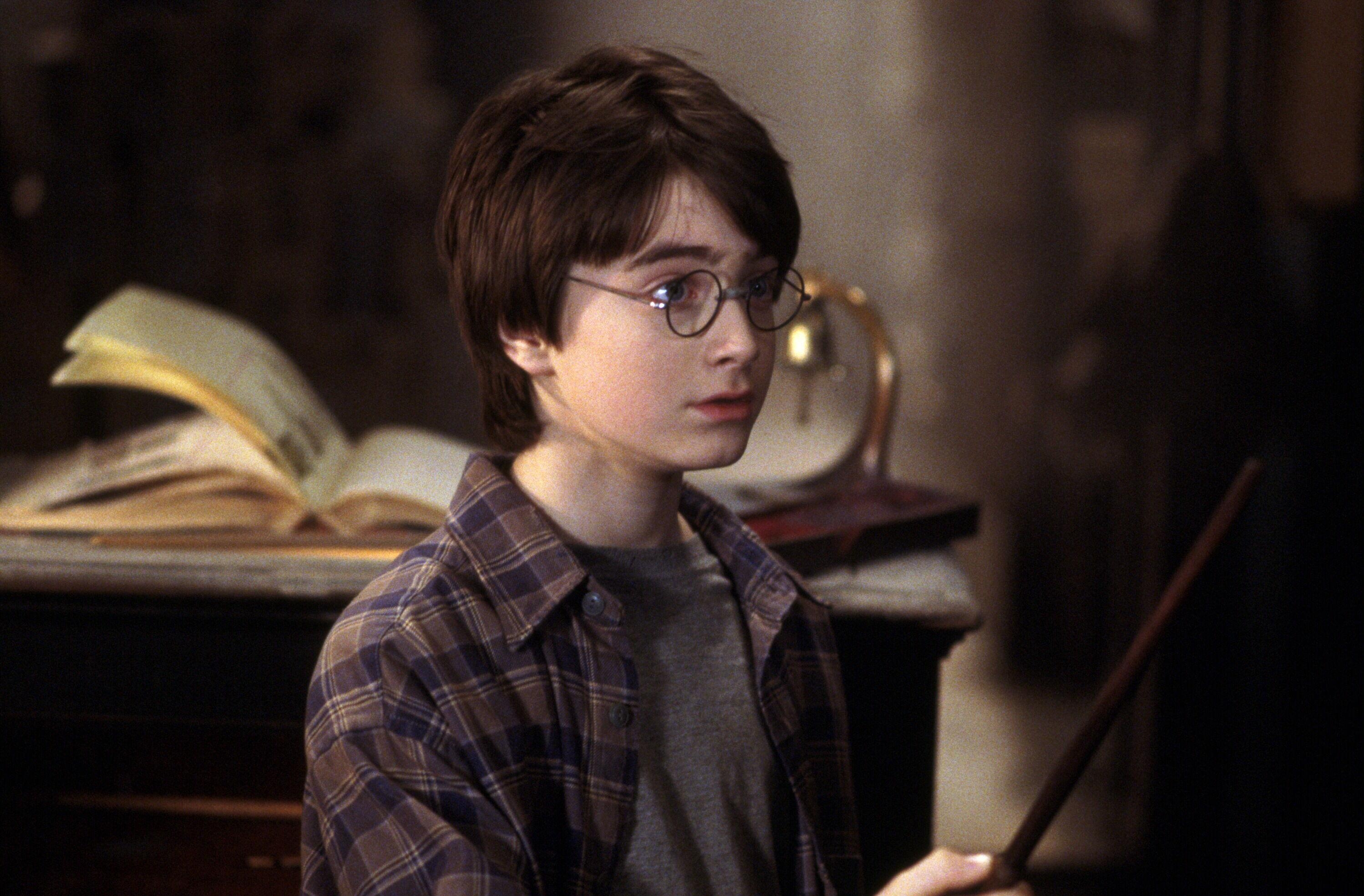harry-potter-and-the-sorcerers-stone_DQ9NJ5