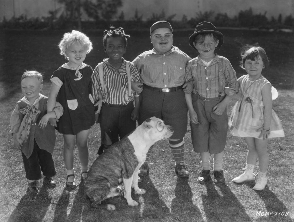 Wheezer, Jean Darling, Farina, Joe Cobb, Harry Spear, Mary Ann Jackson and Patsy the dog