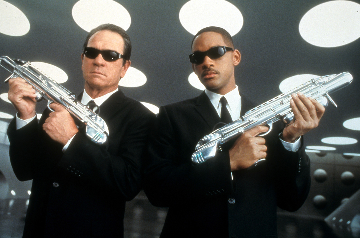 MIB Jones and Smith screencap from second film