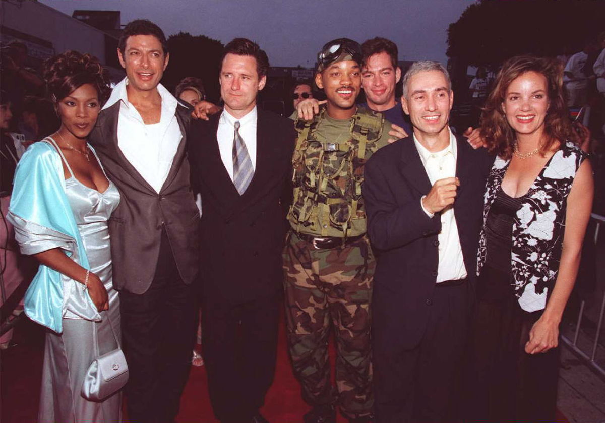 Independence Day film cast at premiere of movie