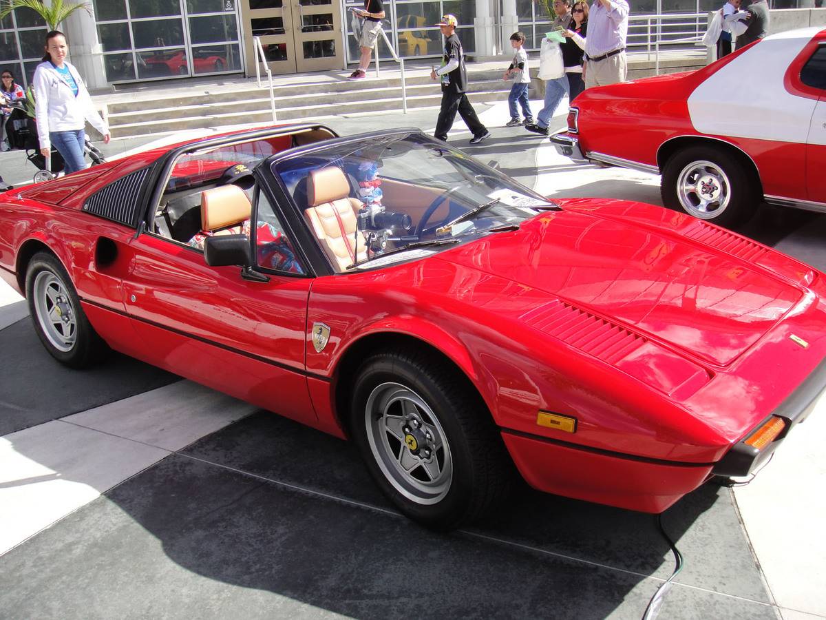 Ferrari 308 GTSi Magnum P.I