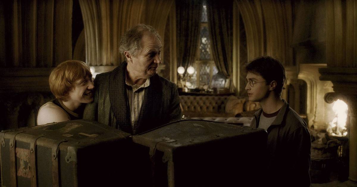 Love Potions + Teenagers = Should Be Illegal