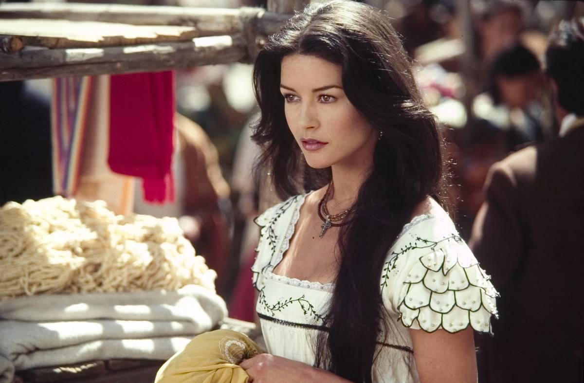 Elena Montero/De La Vega In The Mask Of Zorro