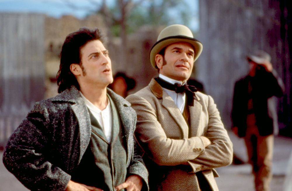 richard lewis and robert picardo in wagons east