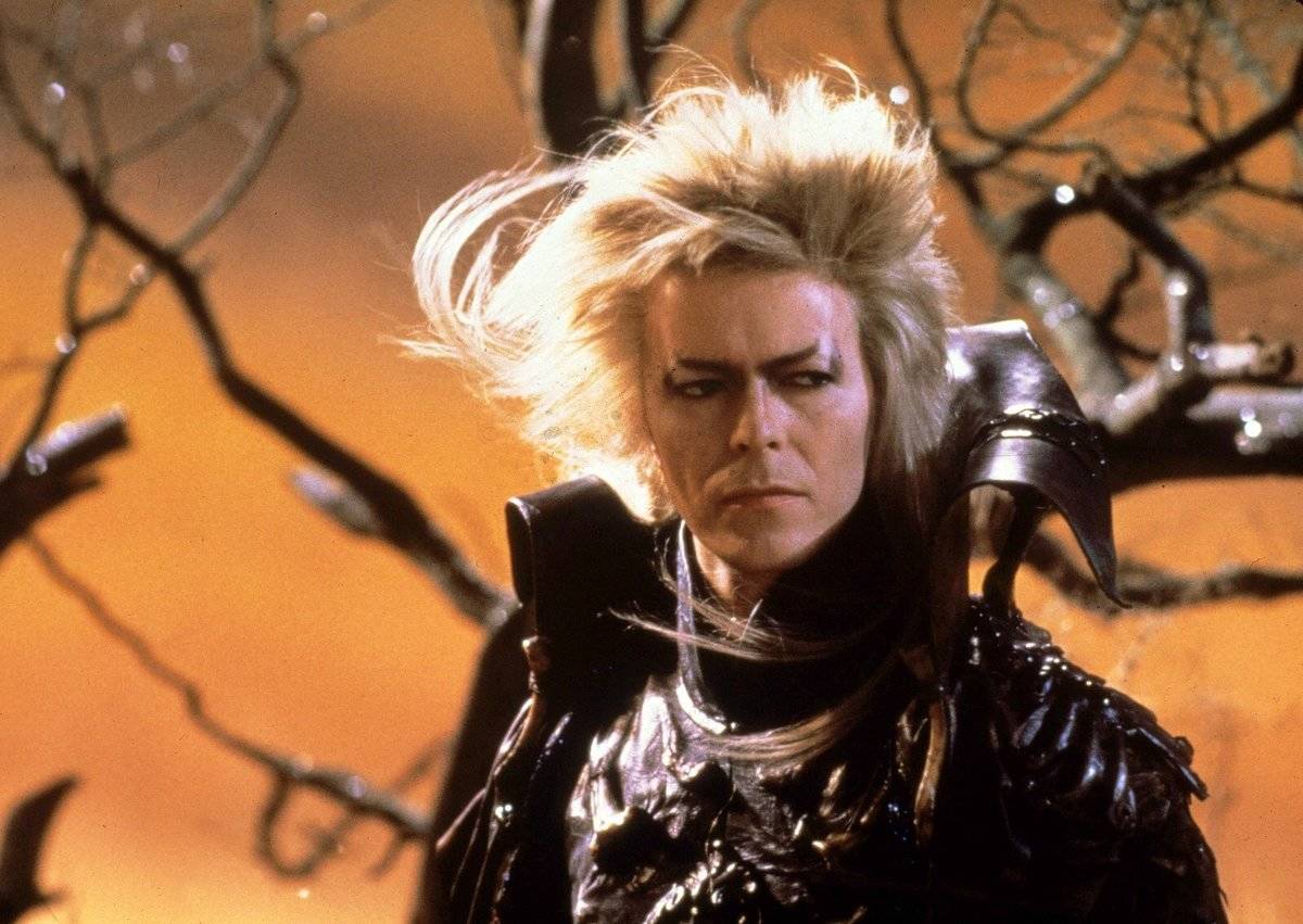 David Bowie acts as Jareth in a Labyrinth publicity still.