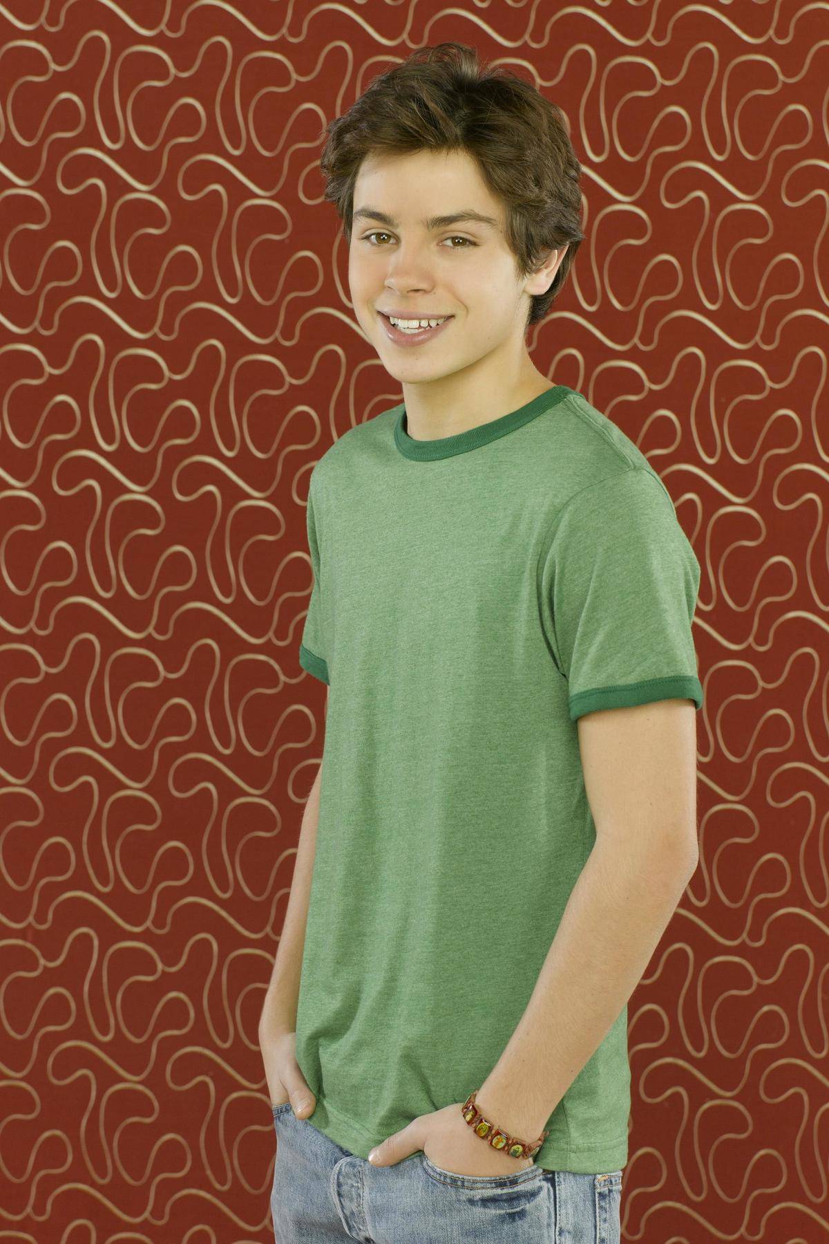 Jake T. Austin Threw Some Major Shade At A Co-Star