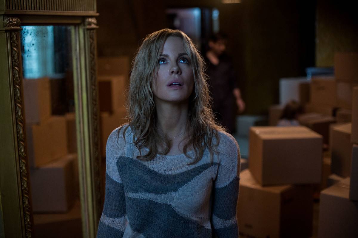 the-disappointments-room_JLdSzz (1)