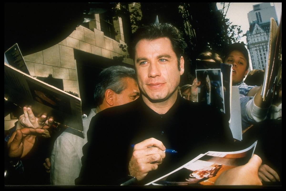 JOHN TRAVOLTA IN NEW YORK CITY