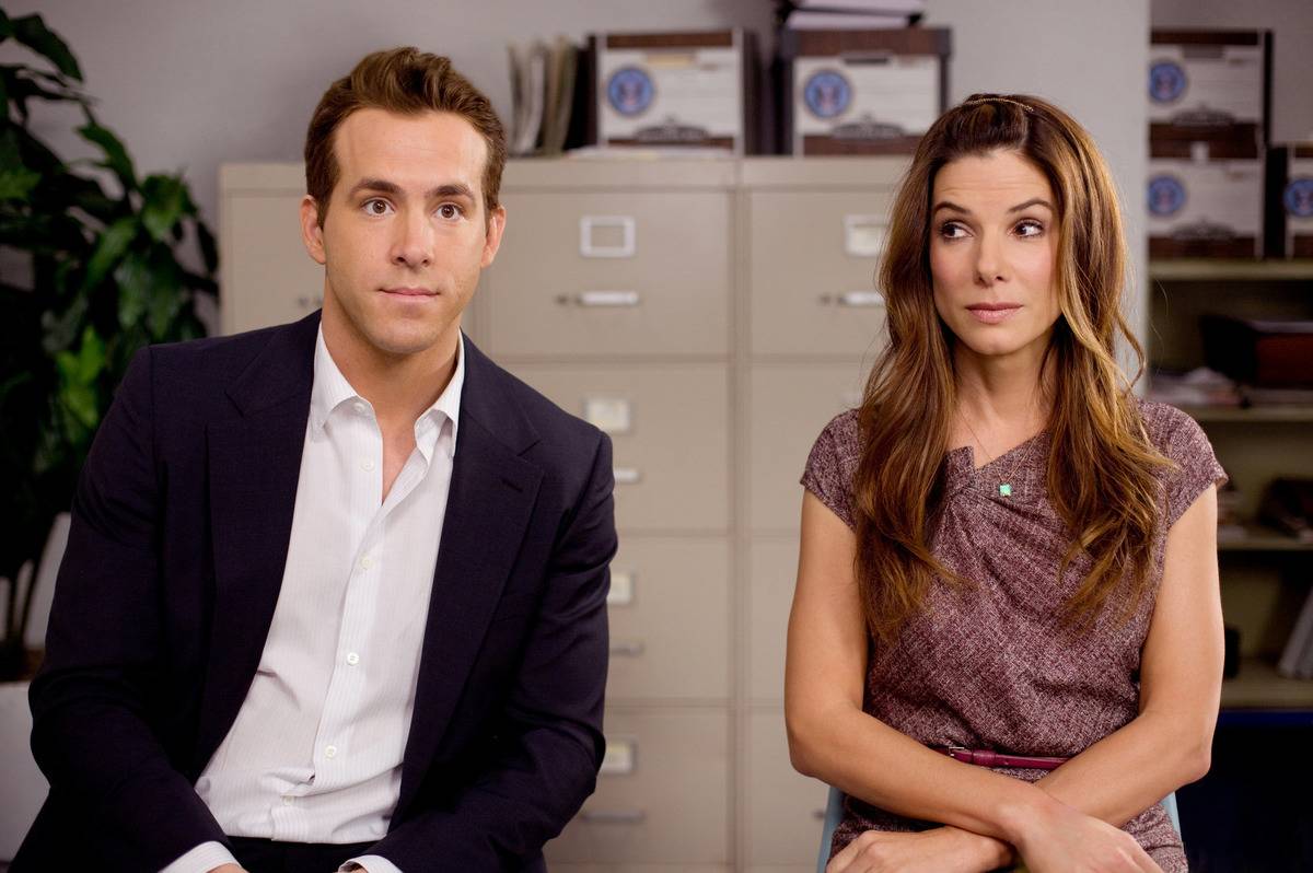Ryan Reynolds and Sandra Bullock in the proposal