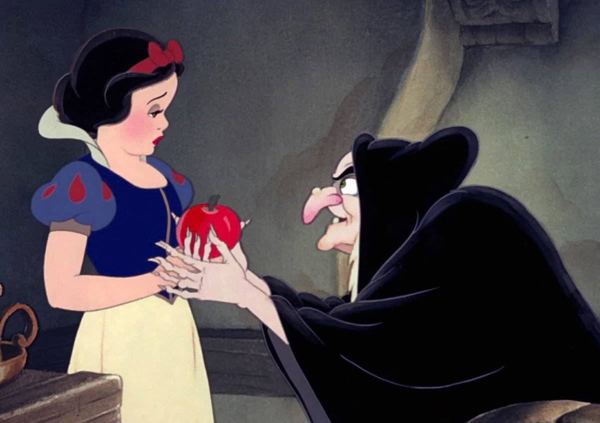 Witch giving Snow White apple