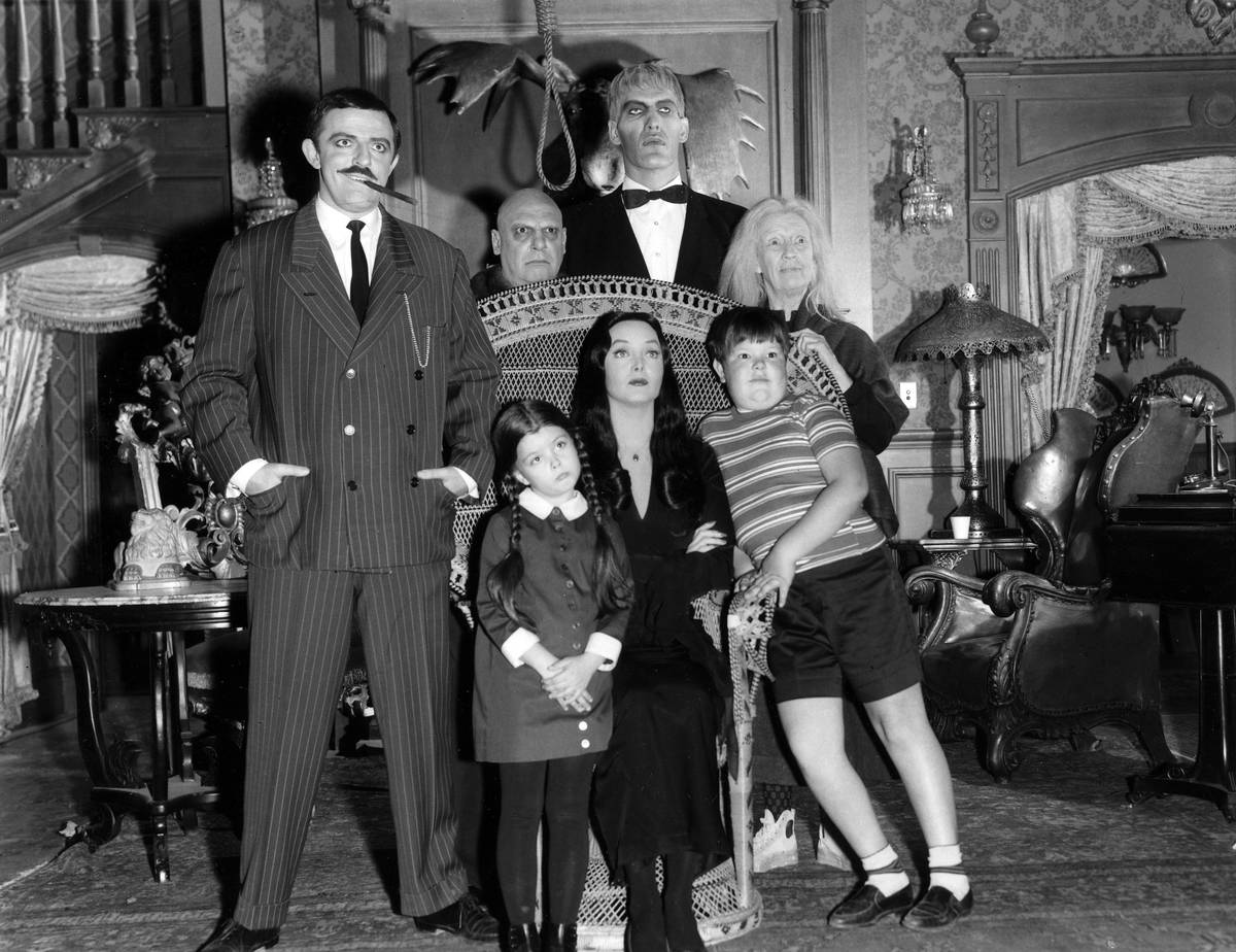 the-addams-family_RDvNqk