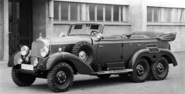 Mercedes-Benz W31 in black and white image