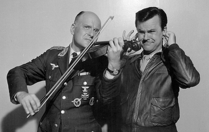 Colonel clink plays violin