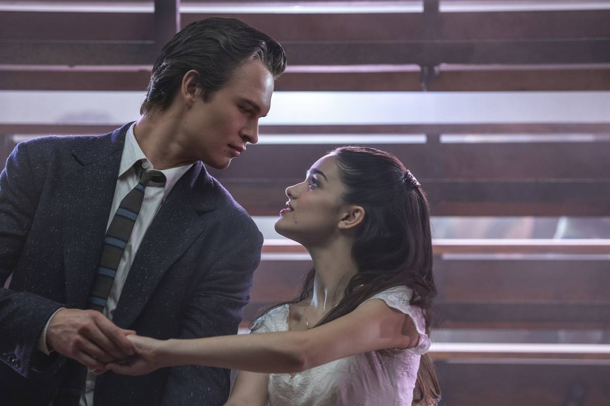 west side story ansel elgort and rachel zegler