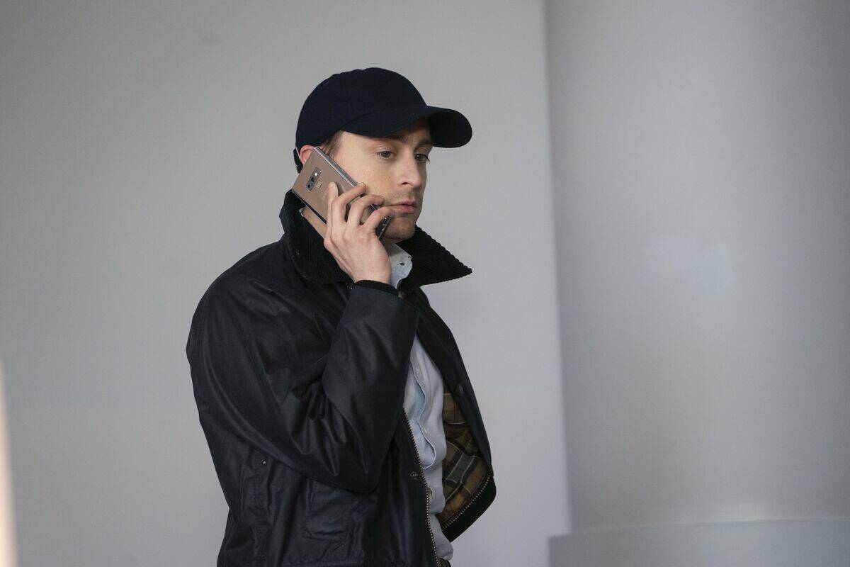 Kieran Culkin Talking on the phone in Succession