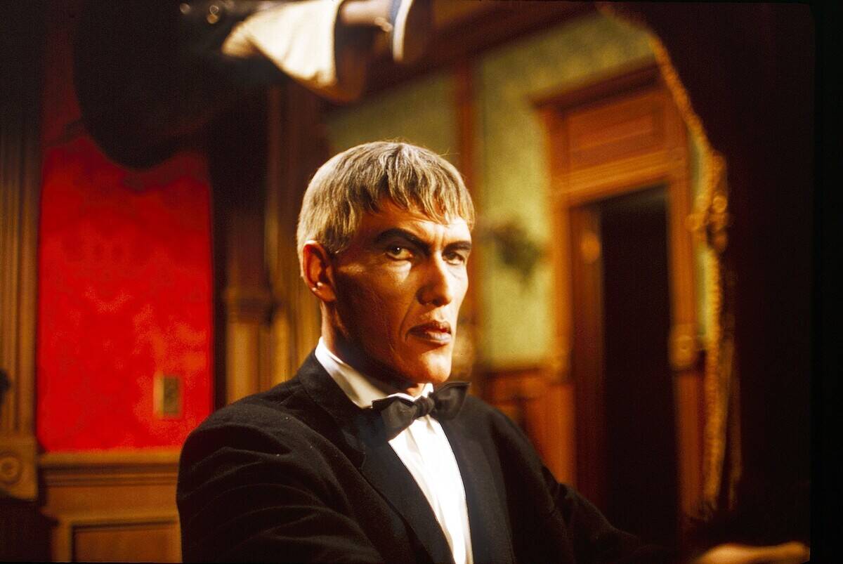 the-addams-family_OumAgG