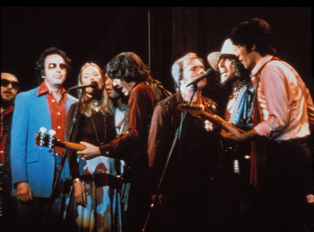 the band with joni mitchell and neil diamond in the last waltz