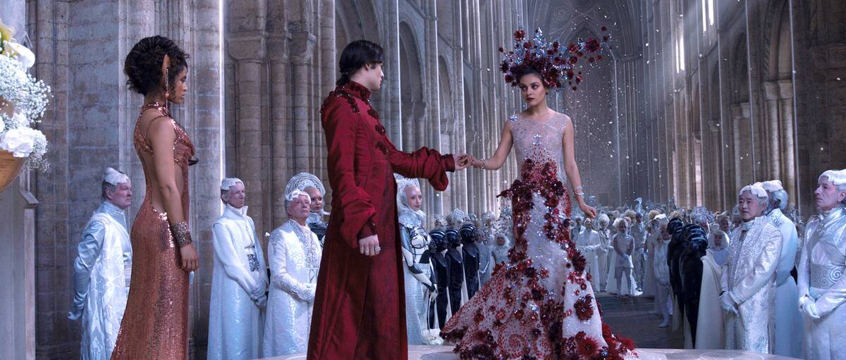 jupiter-ascending_2S9oXw