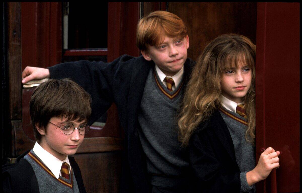 harry-potter-and-the-sorcerers-stone_jYBOzp