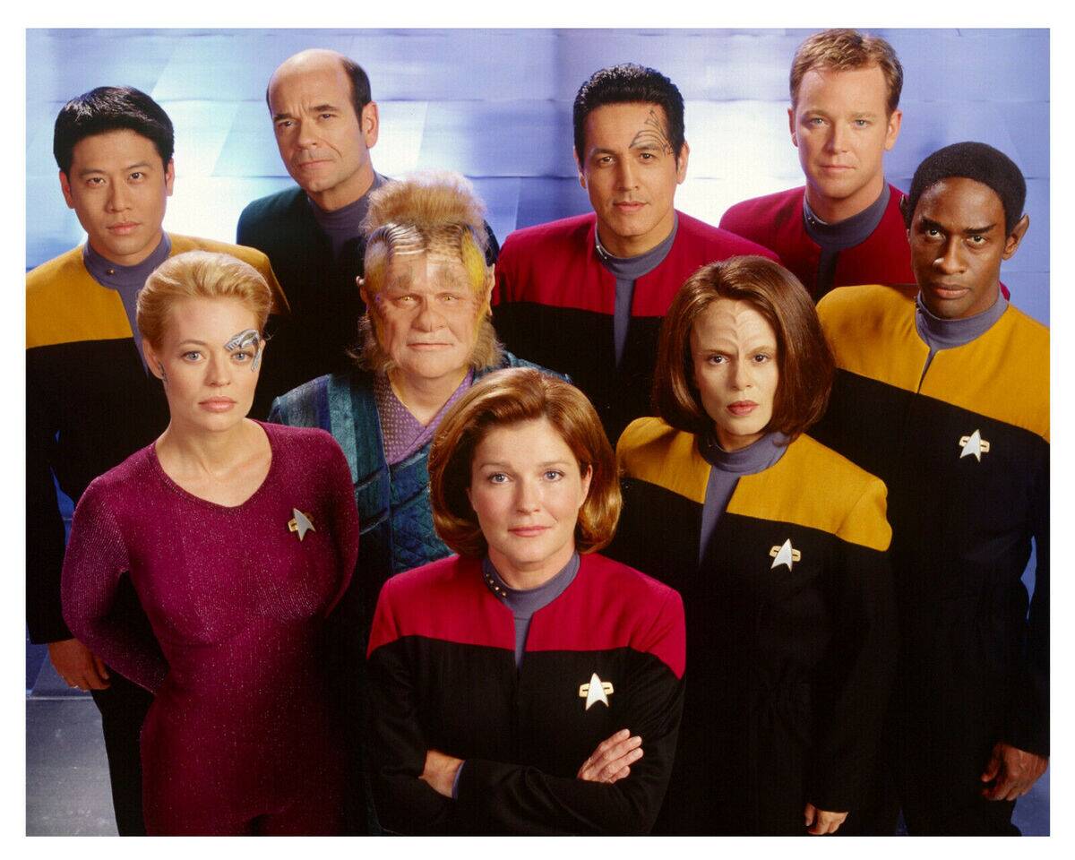 star-trek-voyager_231c9n