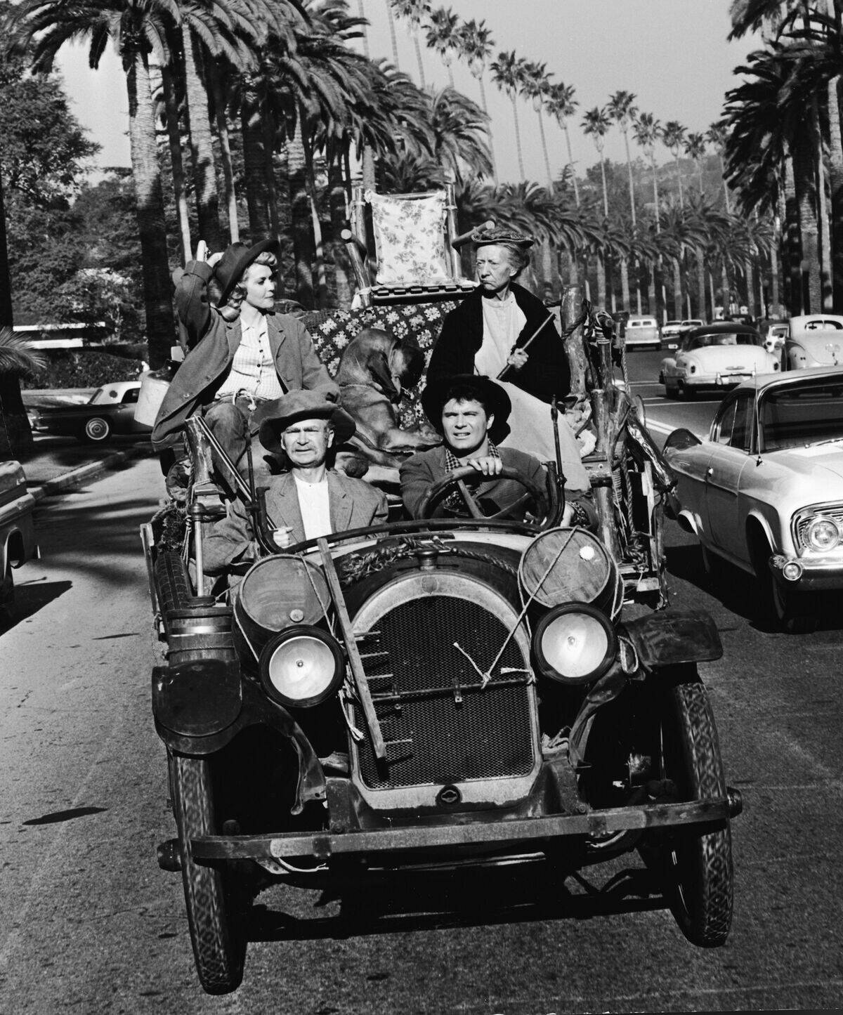 the-beverly-hillbillies_w8eRVn
