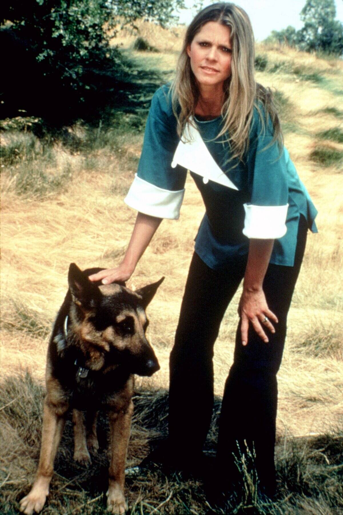 the-bionic-woman_DFqveE