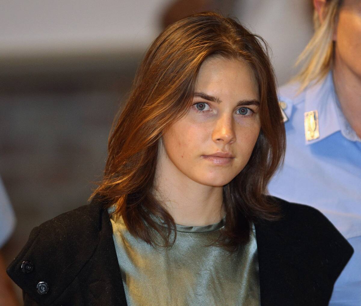 Amanda Knox Awaits Murder Verdict