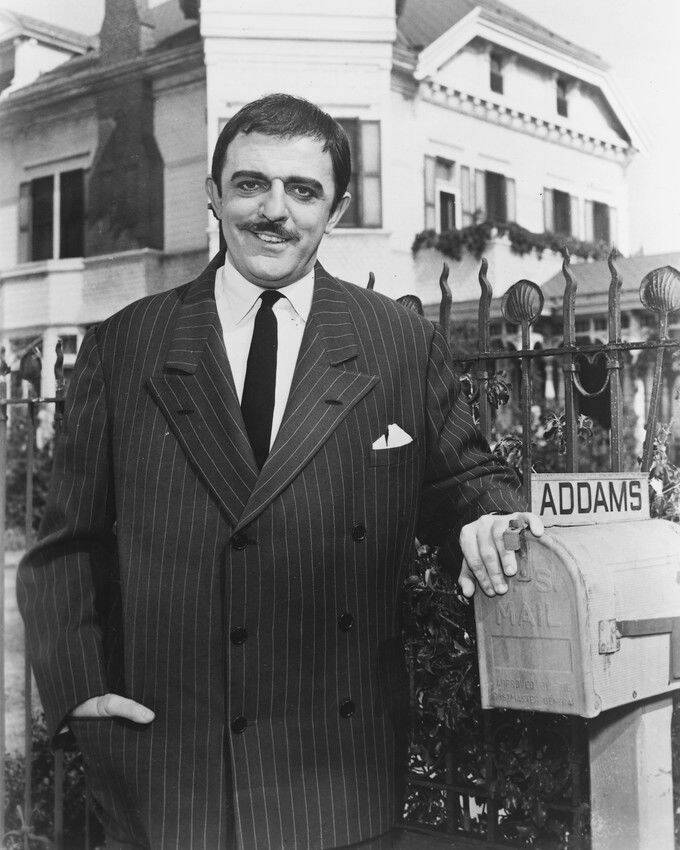 the-addams-family_LbL0rj