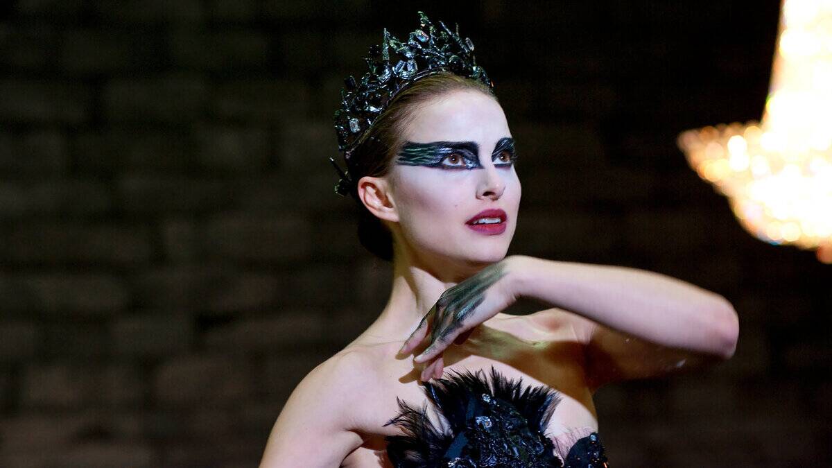 black-swan_A2Nph8