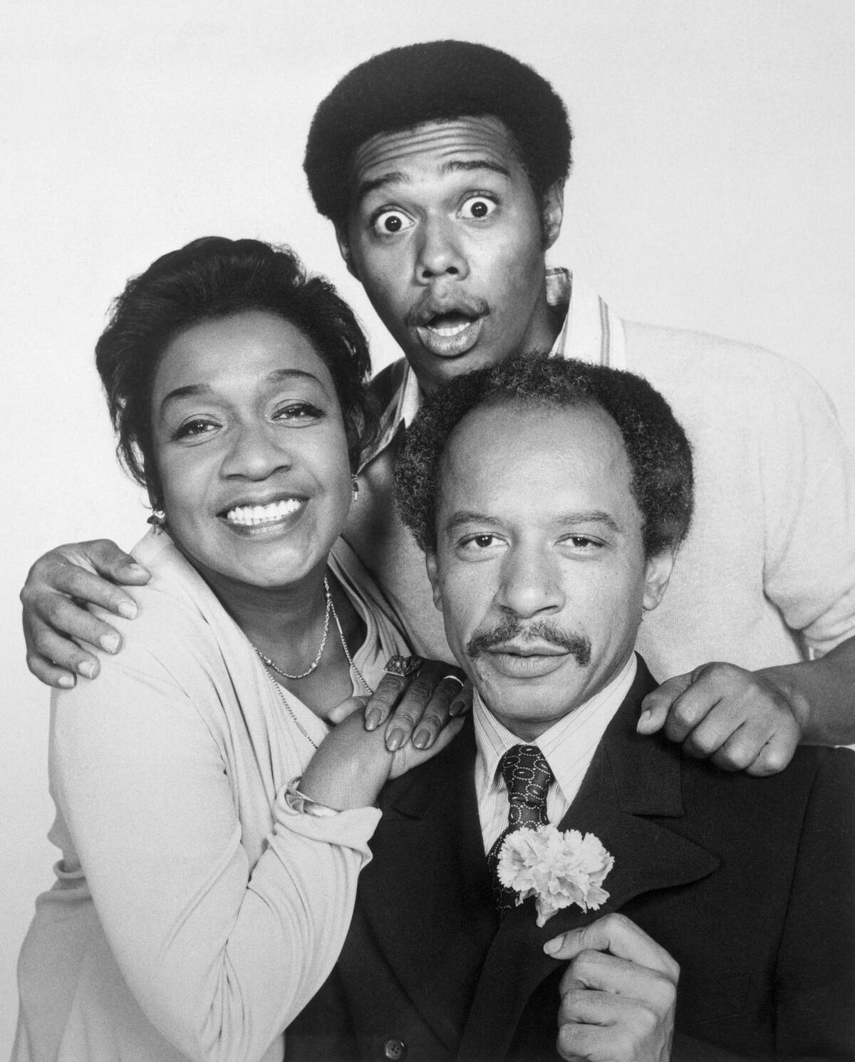 Cast of The Jeffersons Posing Together