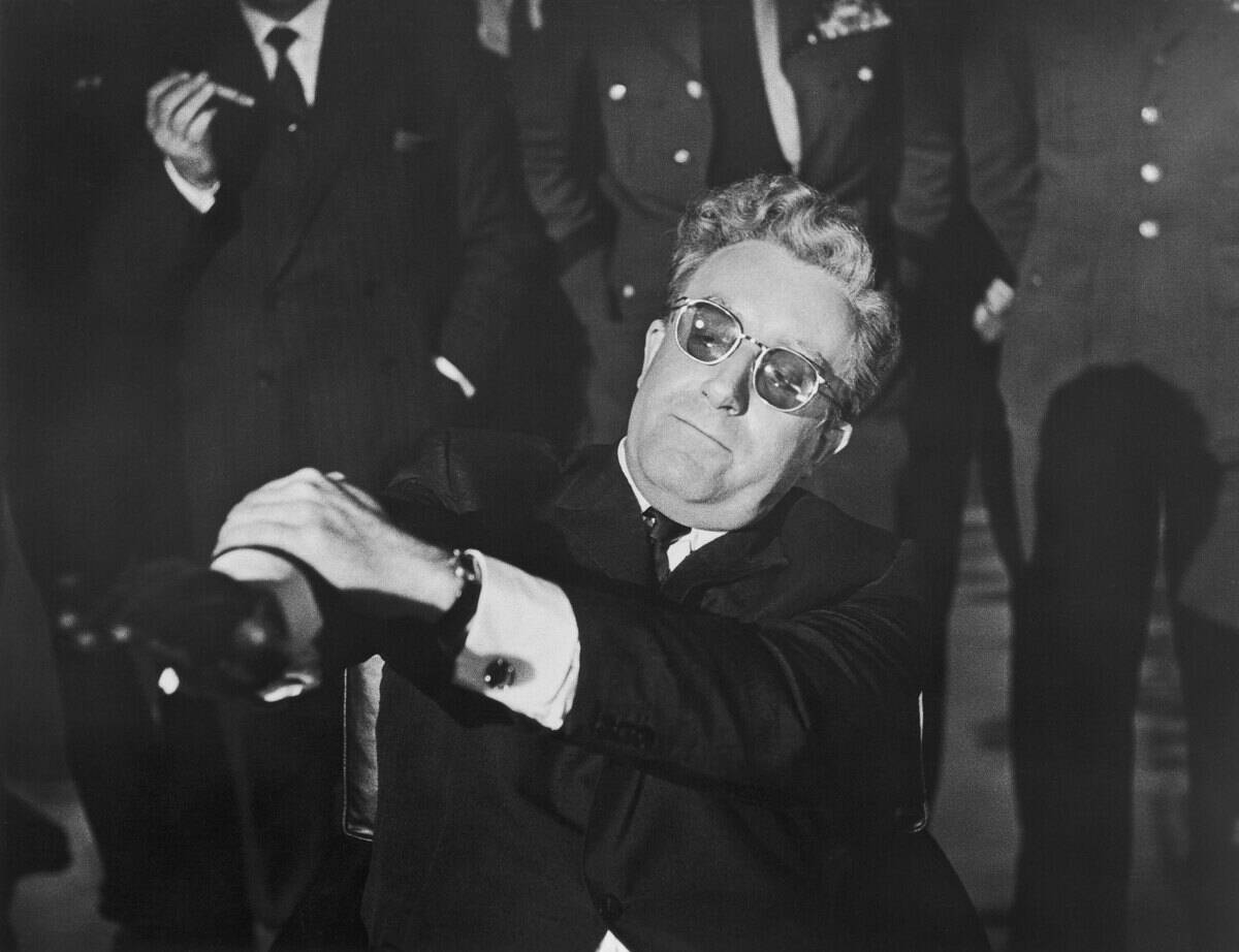 dr-strangelove_jemUOw